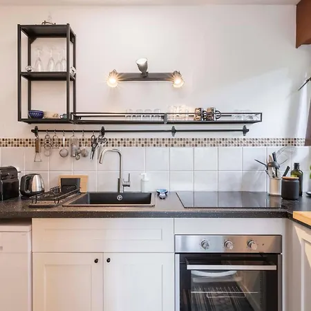 Appt Bourdaines - - Cozy - 2min Apartamento *